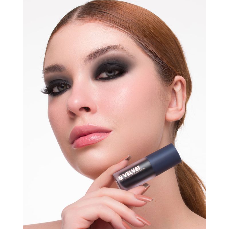 BLACK-BT-VELVET-MODELO-4