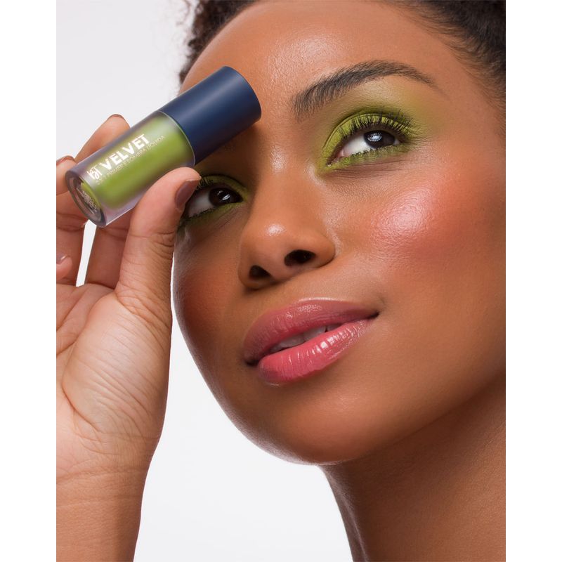 PISTACHIO-BT-VELVET-MODELO-3