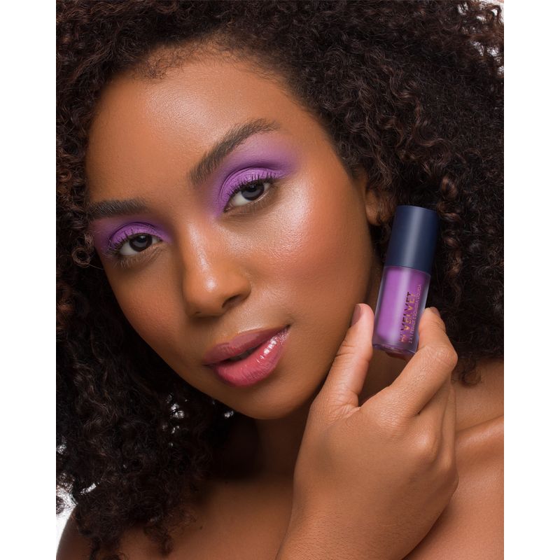 VIOLET-BT-VELVET-MODELO-2